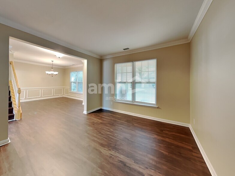 Building Photo - 13207 Meadowmere Rd