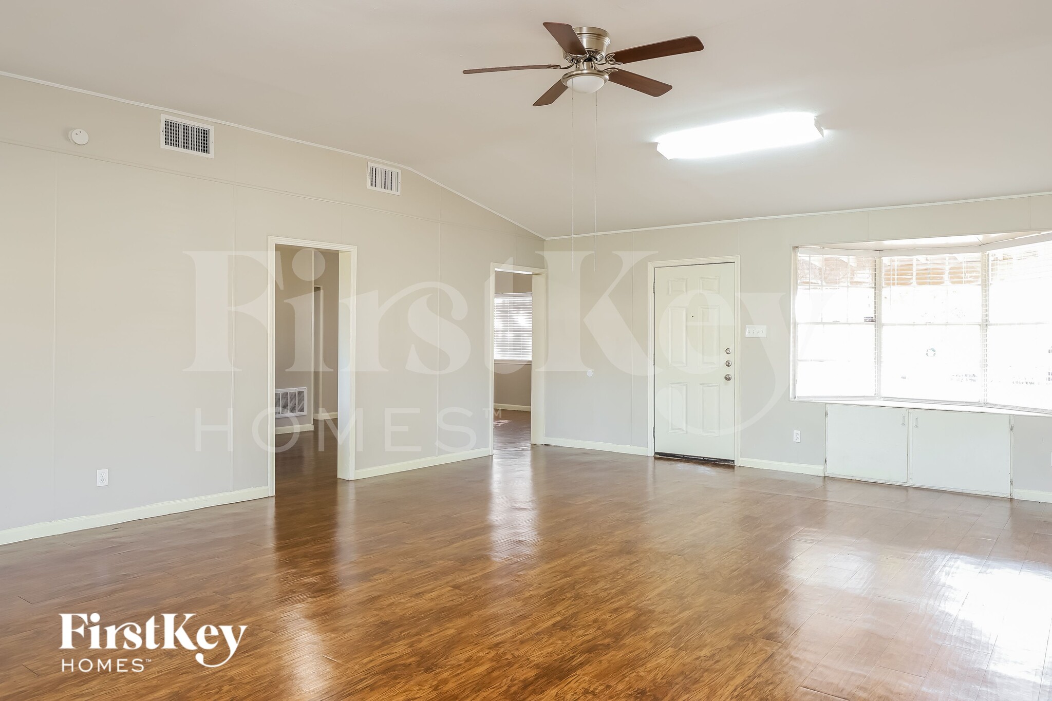 Building Photo - 6127 Bright Valley Dr