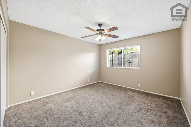 Building Photo - 6Bed/3Bath Split Level House at Cactus/75th Ave! Ready for Immediate Move-In! -- POOL!