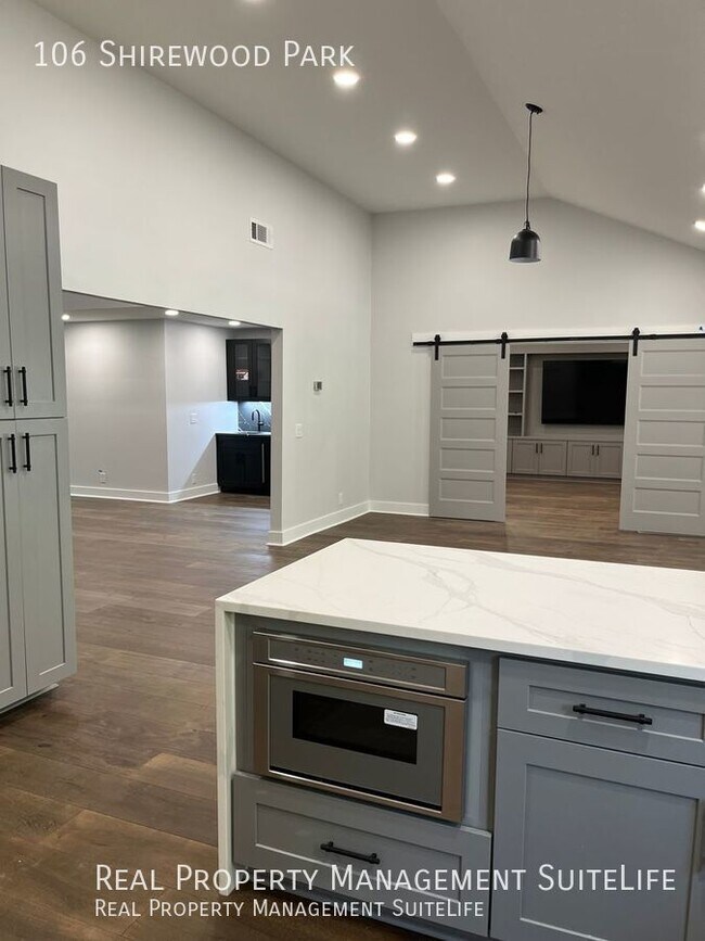 Building Photo - 106 Shirewood Park