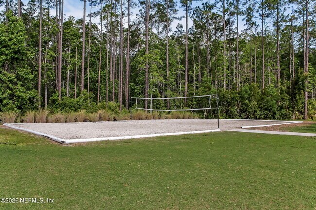 Building Photo - 470 Servia Dr