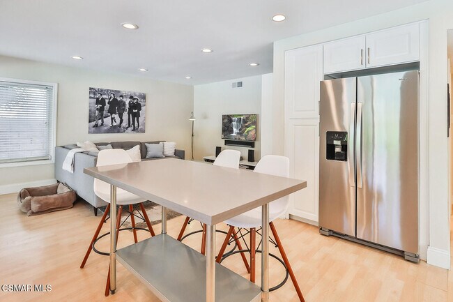 Building Photo - 1115 Evenstar Ave