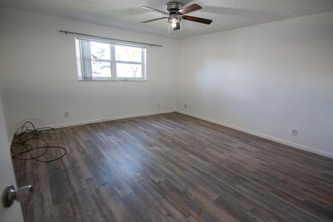 Building Photo - 22605 SW 66th Ave