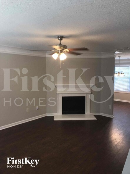 Building Photo - 7078 Bowie Dr