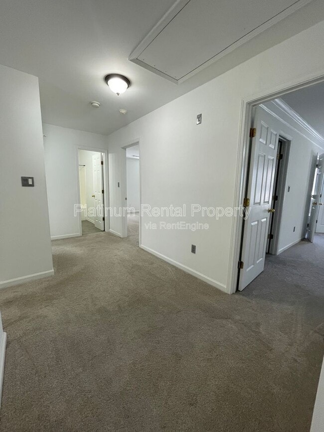 Building Photo - 3442 Old Towne Ln