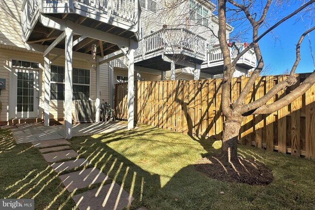 Building Photo - 20384 Bass Rocks Terrace