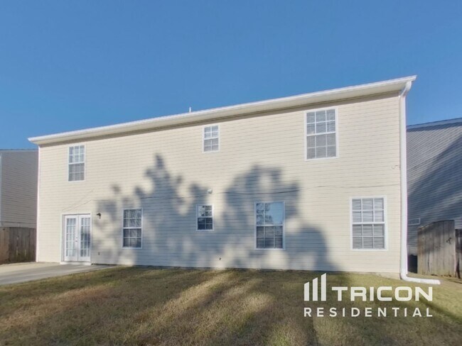Building Photo - 386 Fox Trot Dr