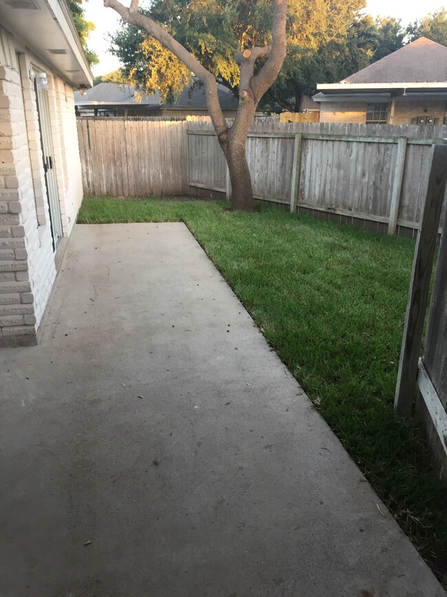 Nice Porch leading to Backyard!!! - 6701 N 8th St