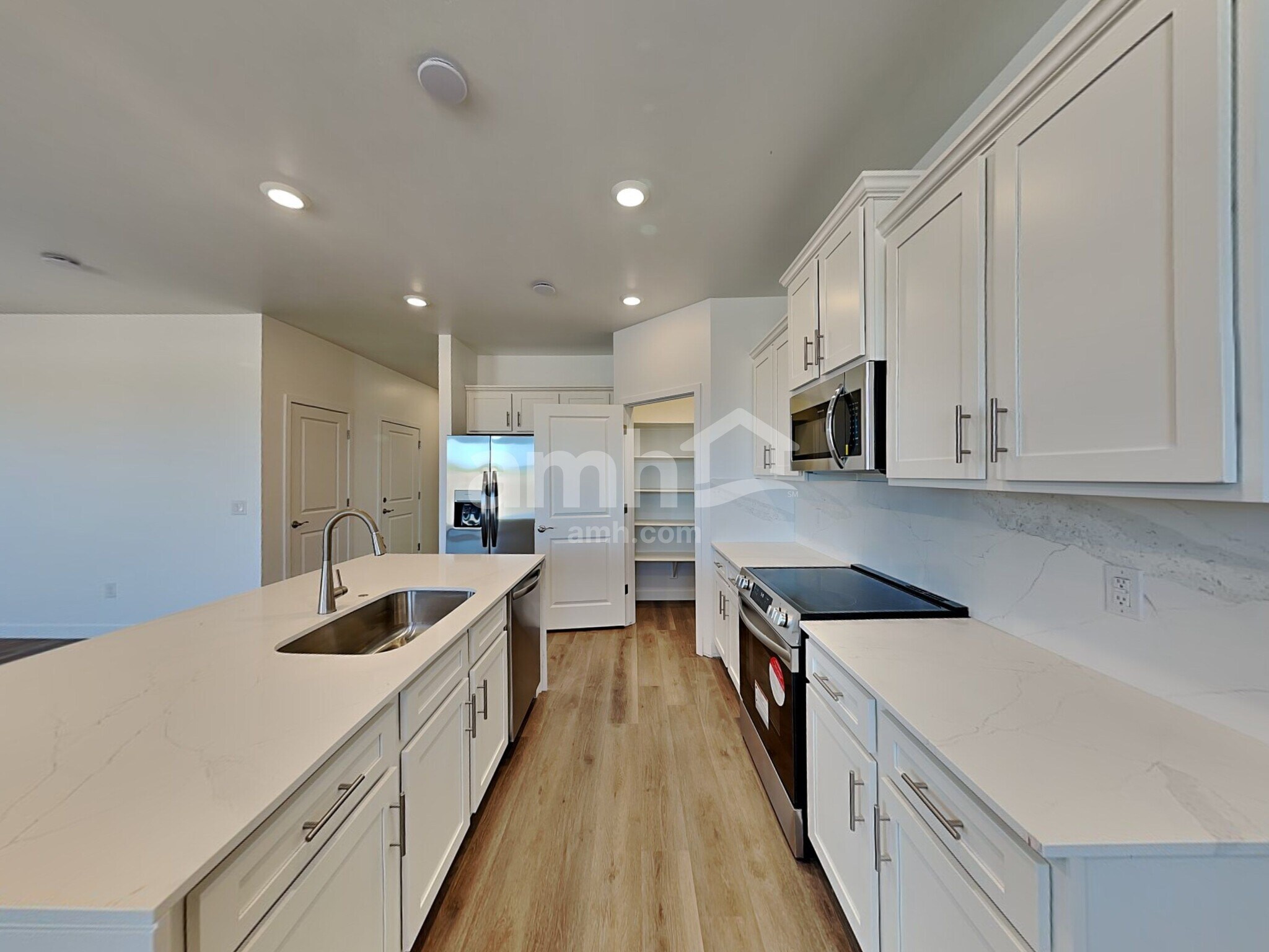 Building Photo - 6525 E Paseo Baranda