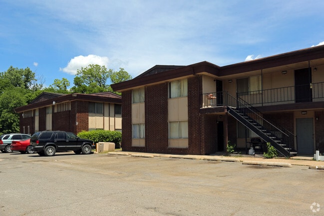 Building Photo - Magnolia Creek