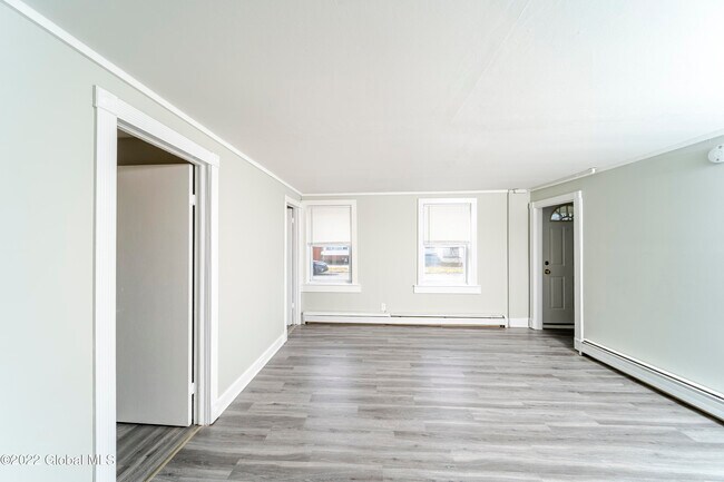 Building Photo - 2316 4th Ave