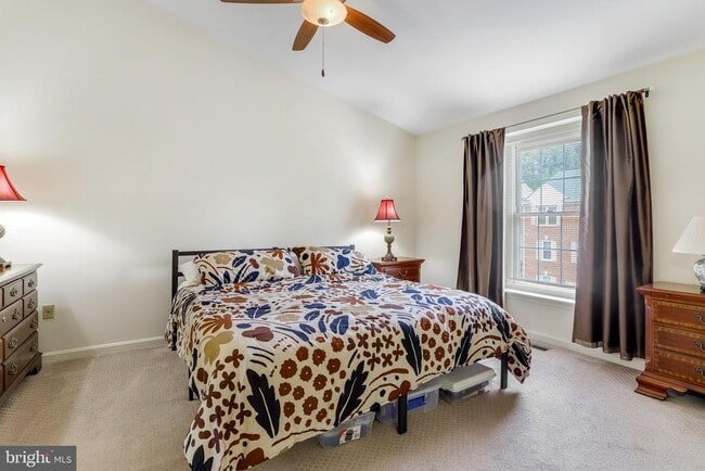 Building Photo - 7415 Salford Ct