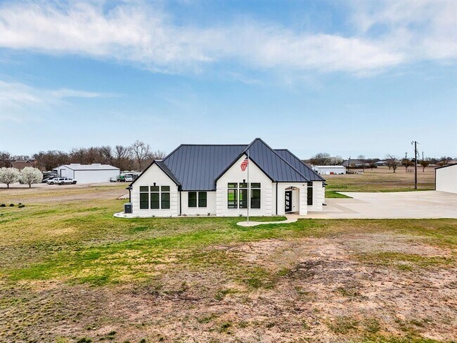 Building Photo - 157 Country Pl Ln