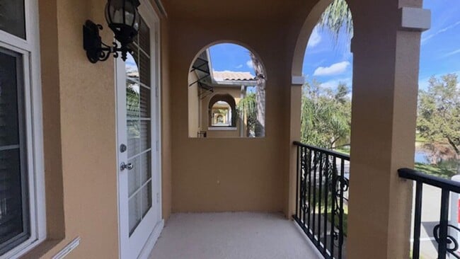 Building Photo - 3/3 Townhome in Villagewalk at Lake Nona for Rent