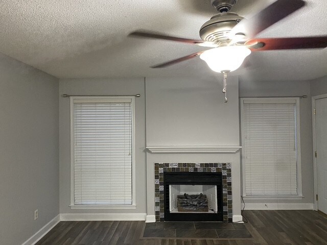 Building Photo - 448 Deerwood St