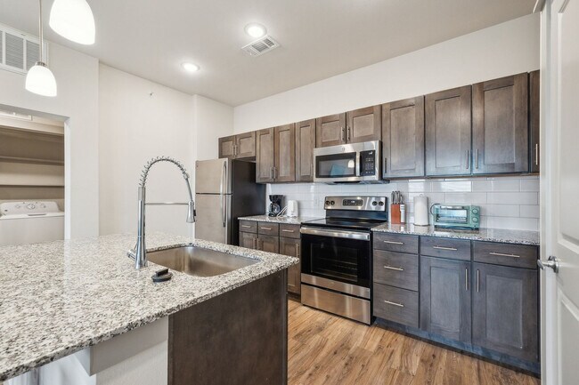 Building Photo - 2051 Mayfield Pkwy