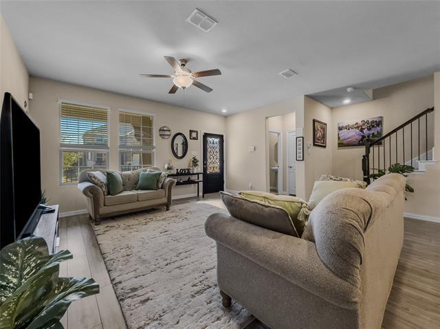 Building Photo - 2745 Acadia Dr