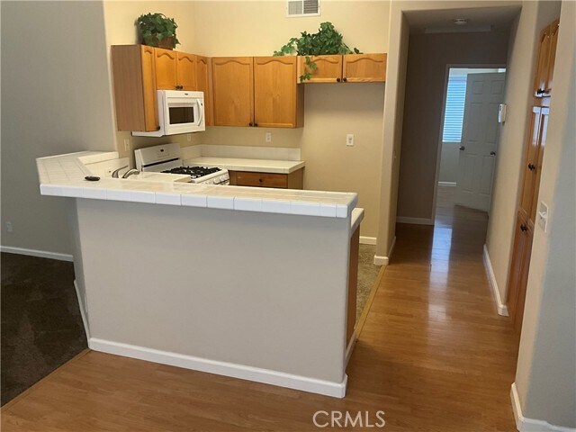 Building Photo - 5562 Horseshoe Way