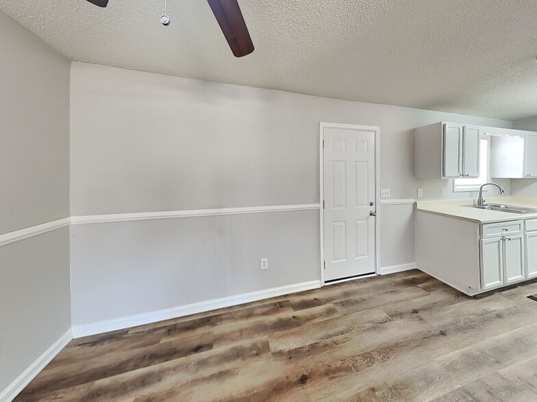 Building Photo - 178 Wyngate Ct