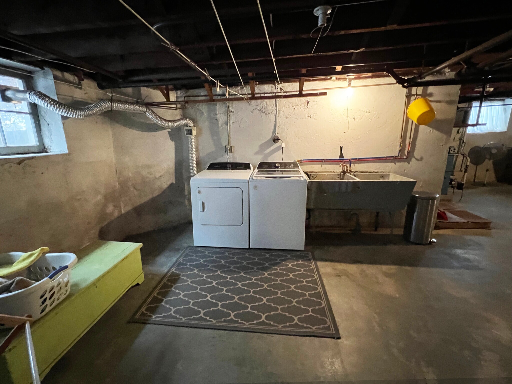 Basement Laundry - 225 S 4th St