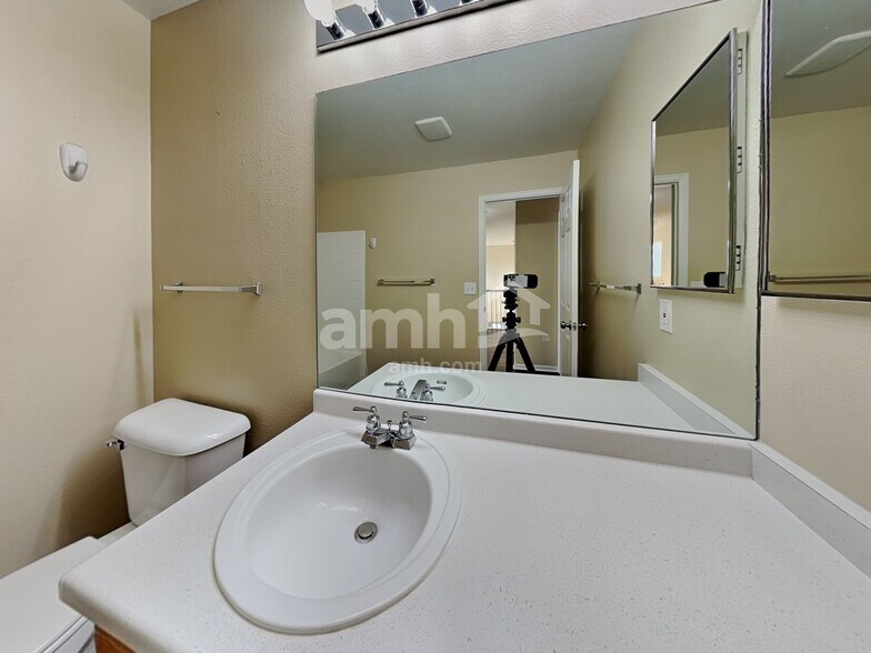 Building Photo - 10530 Humboldt Peak Way