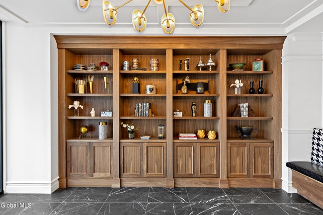 Building Photo - 78 Church St