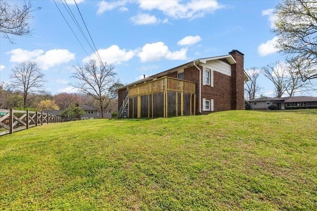 Building Photo - 9121 Potomac Dr