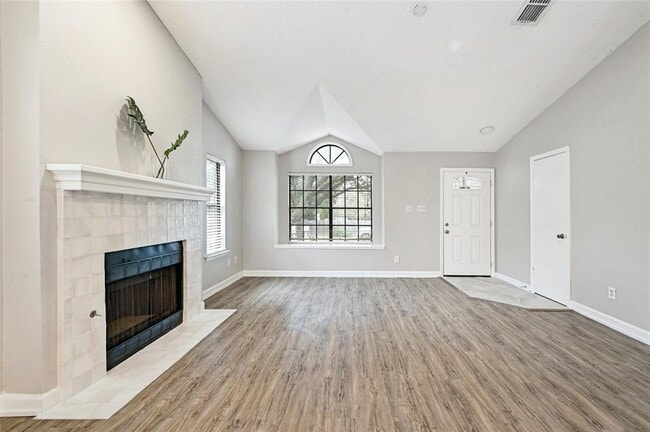 Building Photo - 4712 Velasco Pl