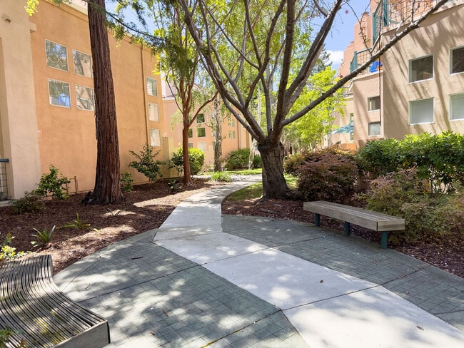 Building Photo - 979 Asilomar Terrace