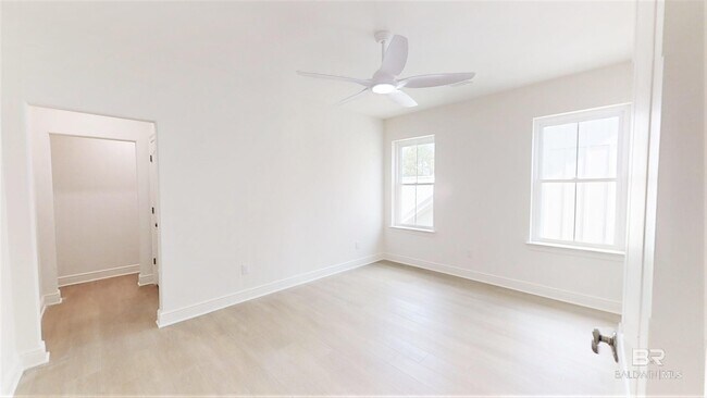 Building Photo - 2704 Bienville Ave