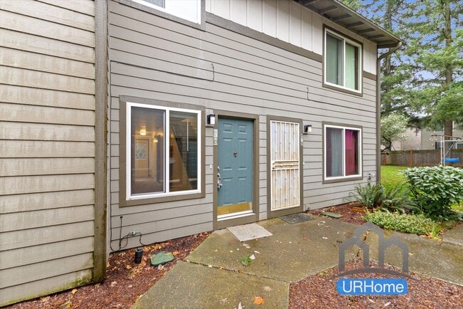 Building Photo - 2333 SE 174th Ave