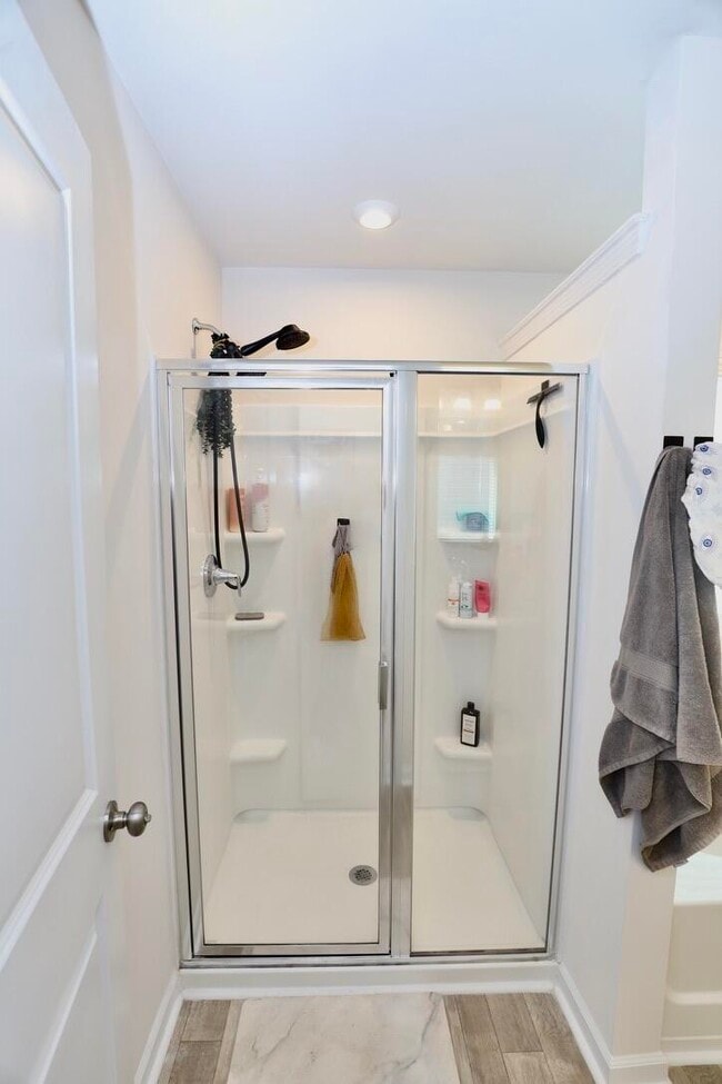 Building Photo - 1049 Crescent Moon Lp