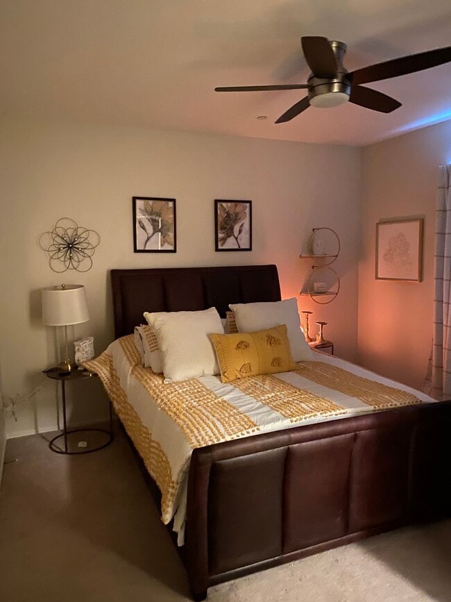 Building Photo - Adorable Northwest 2 bedroom condo!