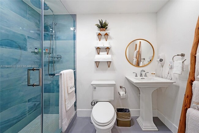 Building Photo - 4711 SW 42nd Terrace