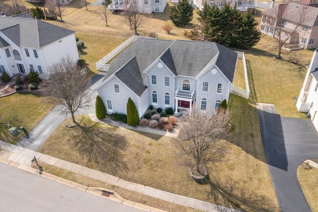 Building Photo - 16 Amberfield Ln
