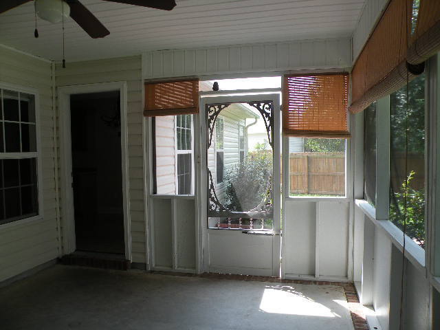 Building Photo - 105 Sand Run Rd