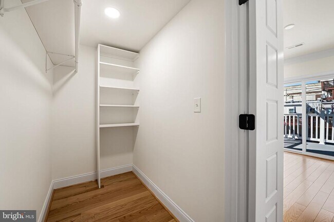 Building Photo - 1724 S Hanover St