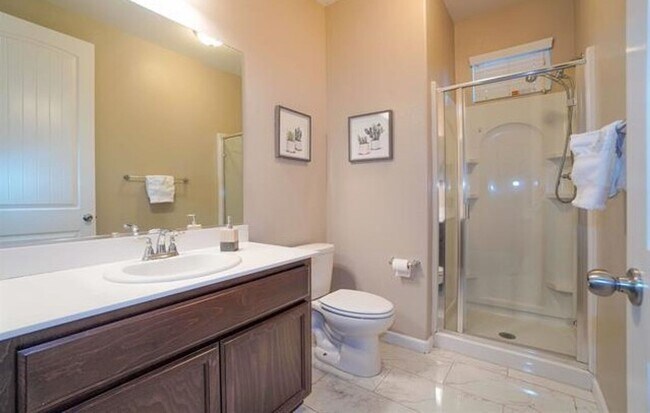 Building Photo - Charming Brentwood 4BD/3BA, Single-Family Home with 2 Car Garage!