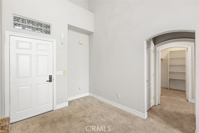 Building Photo - 525 N 11th Ave