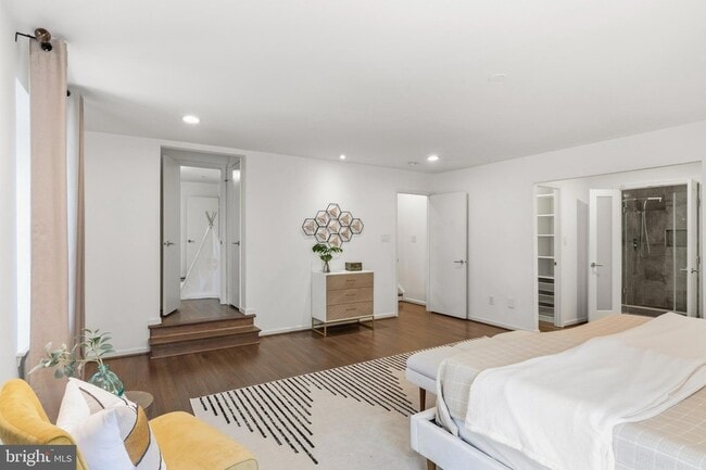 Building Photo - 9312 Sprinklewood Ln