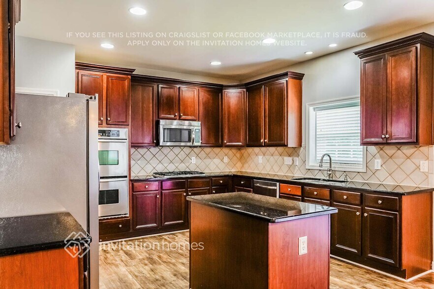 Building Photo - 2909 Witterton Pl