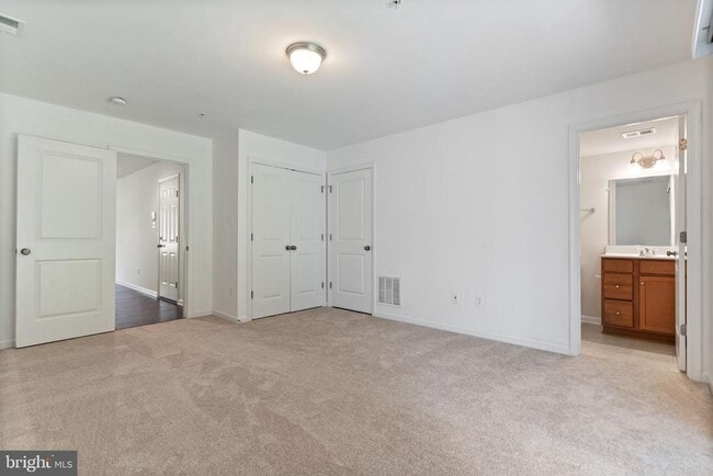 Building Photo - 23048 Mountain Laurel Ln