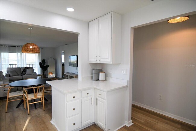 Building Photo - 1218 Riding Rocks Ln