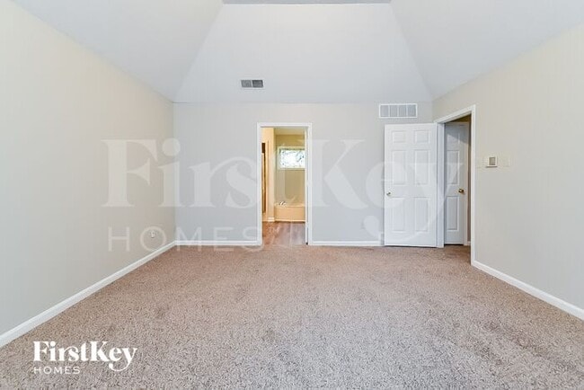 Building Photo - 6889 S Hedgewall Cir