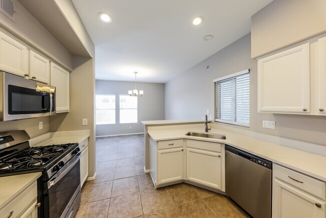 Building Photo - 4907 W Marco Polo Rd