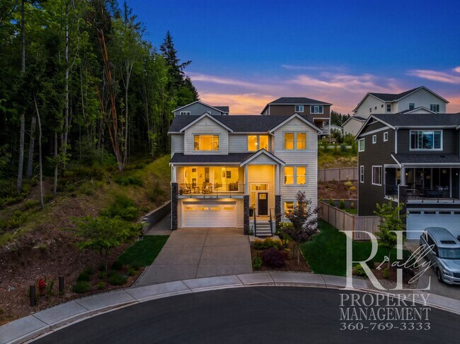 Building Photo - 1762 NE Crystallia Ct