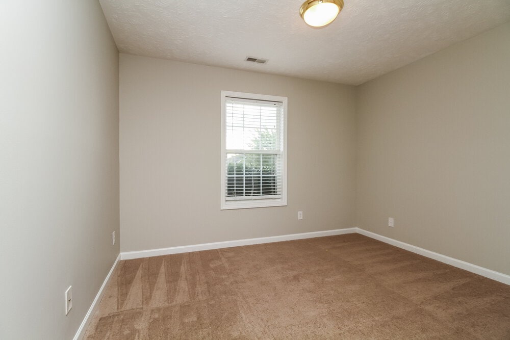 Building Photo - 3033 Mesquite Dr