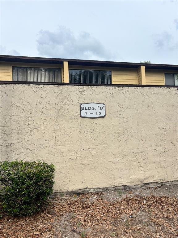Building Photo - 2508 SW 35th Pl