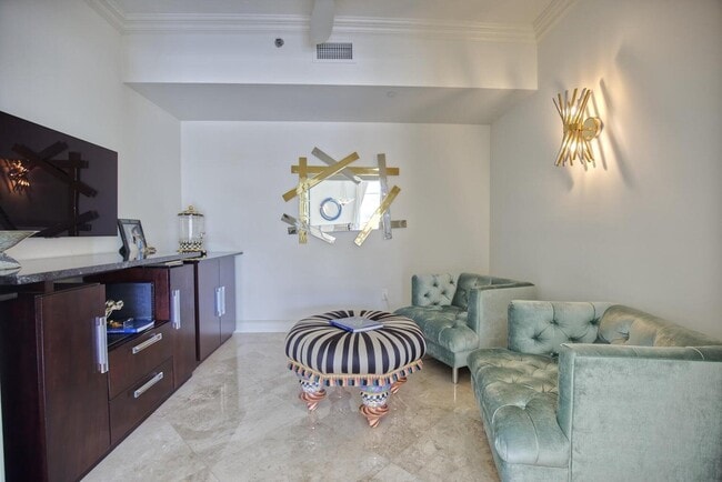 Building Photo - 3740 S Ocean Blvd