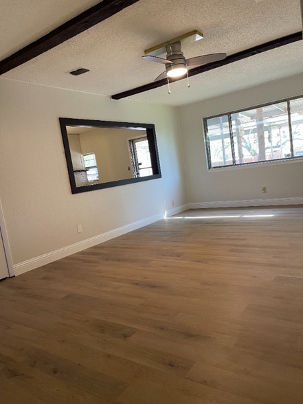 Building Photo - 1608 Janice Dr